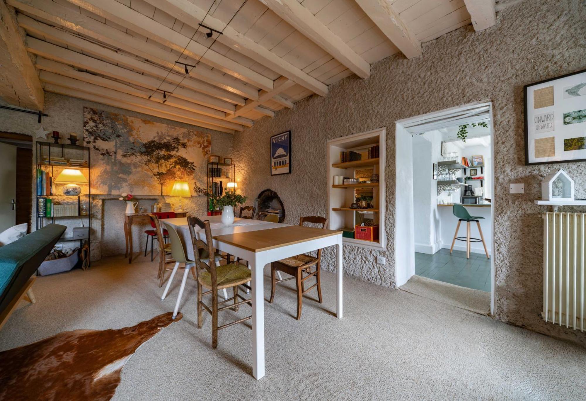 Grande Maison Creuzier - Villa 3 Chambres Et Jardin Dış mekan fotoğraf
